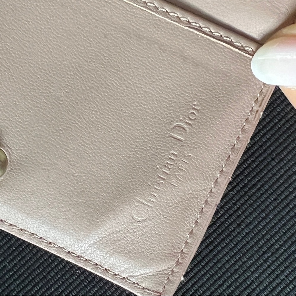 Blush Dior Wallet - Picture 5 of 9